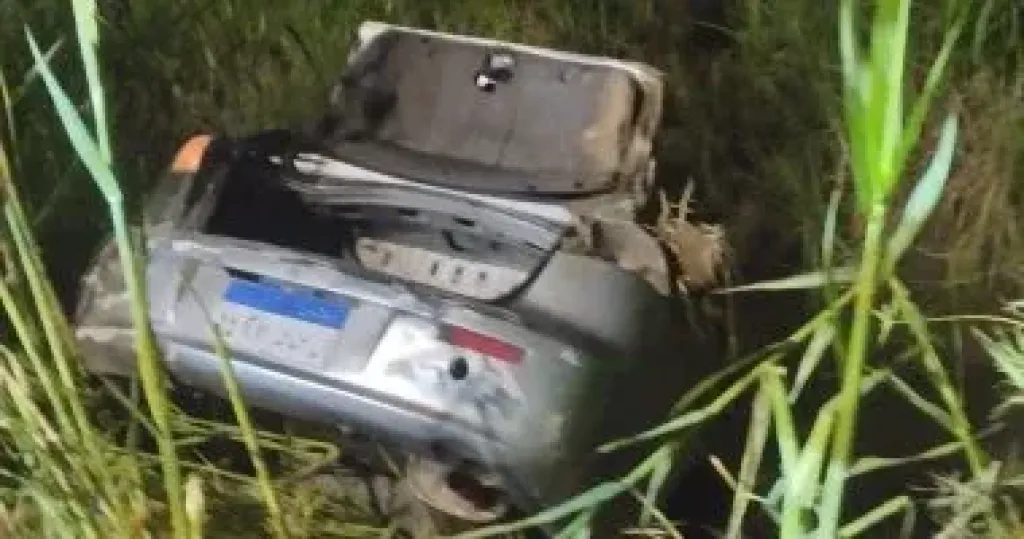 مصرع شاب وإصابة 3 آخرين آثر حادث انقلاب سيارة ملاكى بترعة بالمنصورة