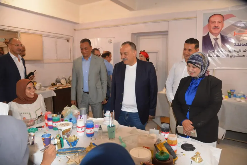 محافظ أسيوط يدشن مبادرة ”كنوز يدوية” لدعم المشروعات الصغيرة
