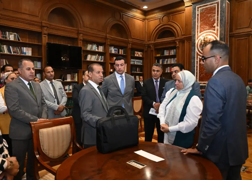 استعدادات مكثفة في مجلس الشيوخ لاستقبال الأعضاء الجدد.. بالصور