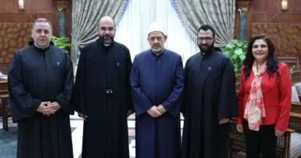 شيخ الأزهر يستقبل وفد من آباء الرهبانية المارونية بلبنان ويدعو لوقف العدوان على غزة