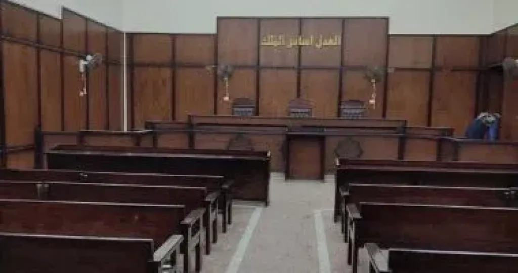 إحالة عاطلين للمحاكمة الجنائية بتهمة البلطجة وفرض إتاوات على الباعة بالعجوزة