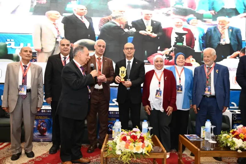 الدكتور المنشاوي يشهد افتتاح المؤتمر السنوي الثامن للجمعية المصرية
