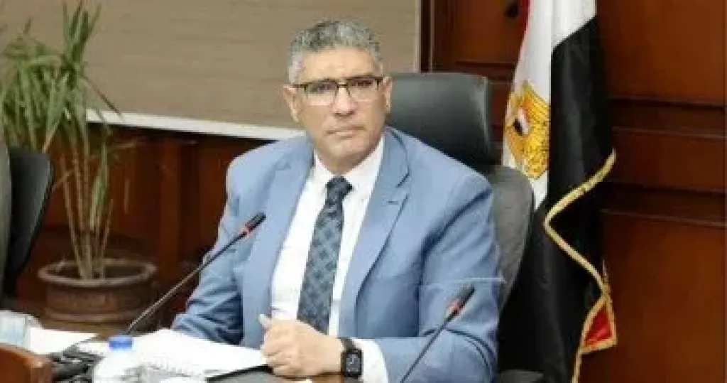محافظ الجيزة: جارٍ التنسيق لإلغاء الفترة المسائية لطلاب ابتدائى
