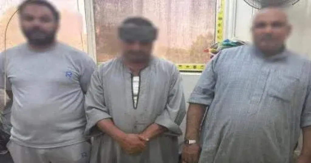 ضبط أصحاب مخابز جمعوا مئات البطاقات التموينية للاستيلاء على الدعم
