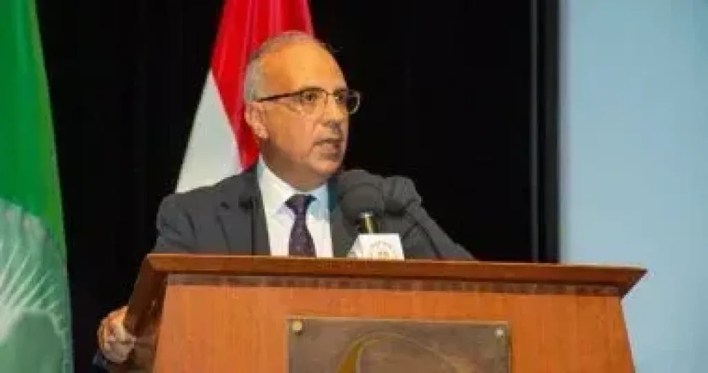 وزير الري: قطاع المياه يأتي على رأس إهتمامات الدولة