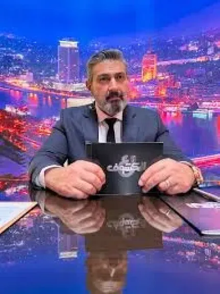 ياسر جلال مذيع يحاول إثبات براءة أسرته فى مسلسل للعدالة وجه آخر
