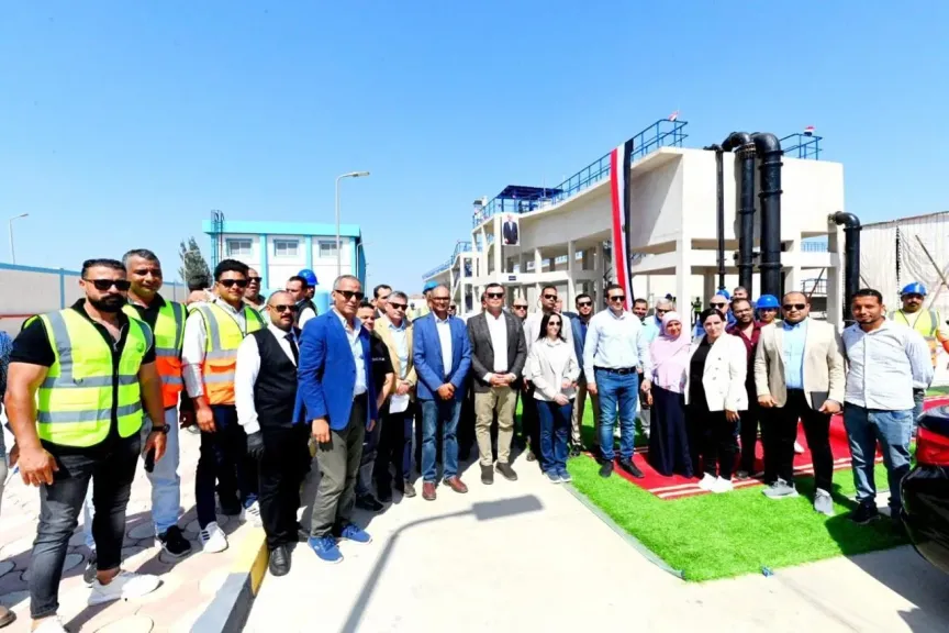 وزير الإسكان ومحافظ البحيرة يفتتحان محطة معالجة الصرف الصحي بمركز بدر