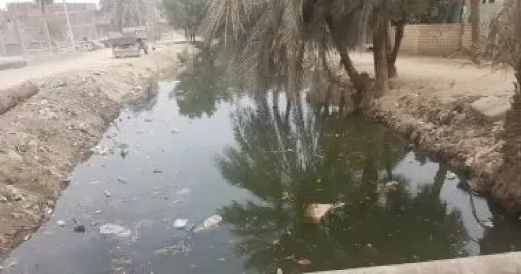 انتشال جثة طفل تعرض للغرق في ترعة بالعياط