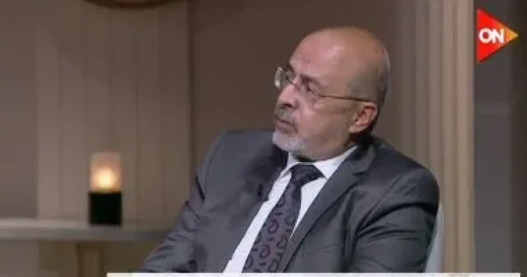 الدكتور محمد أنور لـ”كلمة أخيرة”: المكملات المصنعة بمصر لا تحوى هرمونات مضافة