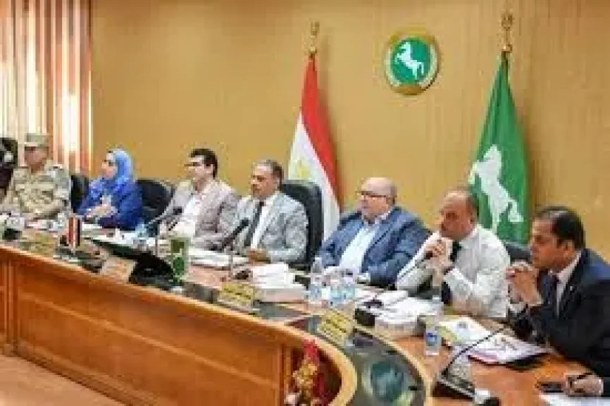 تنفيذي الشرقية يستعرض موقف المتغيرات المكانية وأملاك الدولة