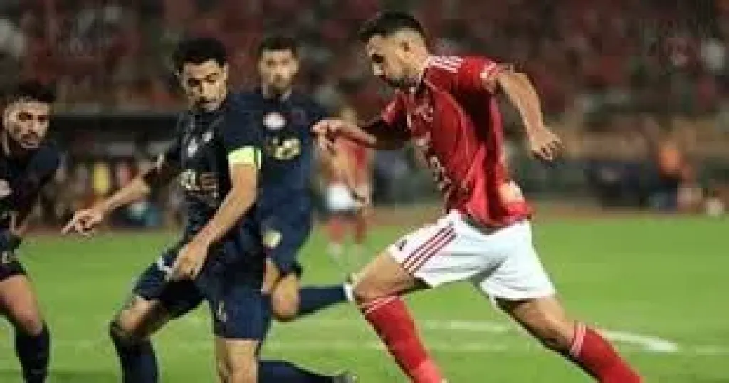 الأهلي يحتفل بالفوز على الزمالك في القمة: للقاهرة لون واحد.. صورة