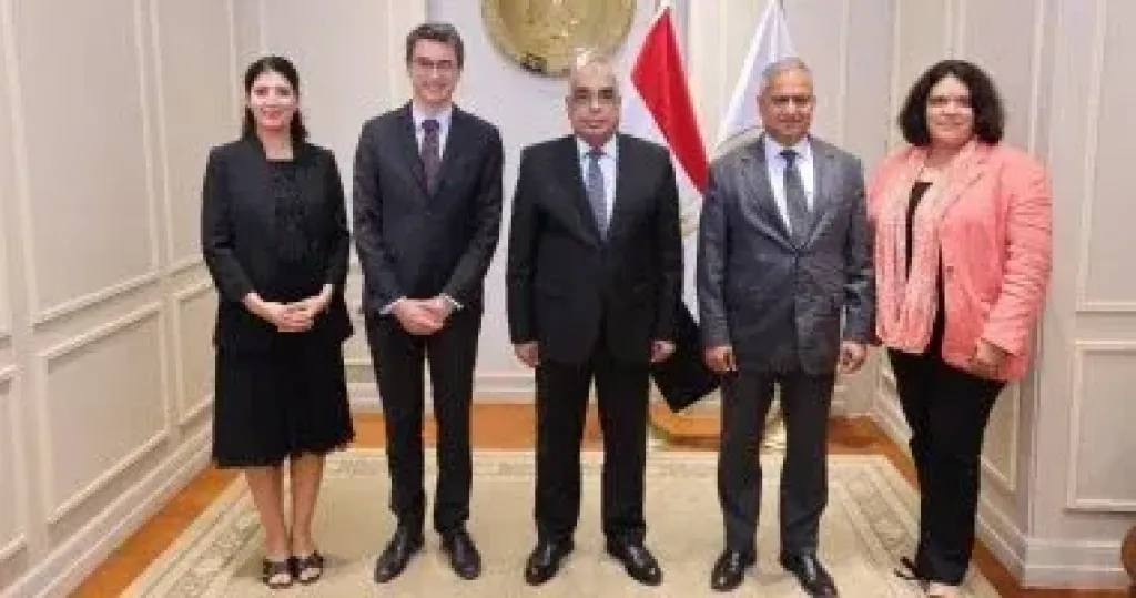 وزير العدل يستقبل المدير الإقليمى للبنك الدولي للشرق الأوسط وشمال أفريقيا
