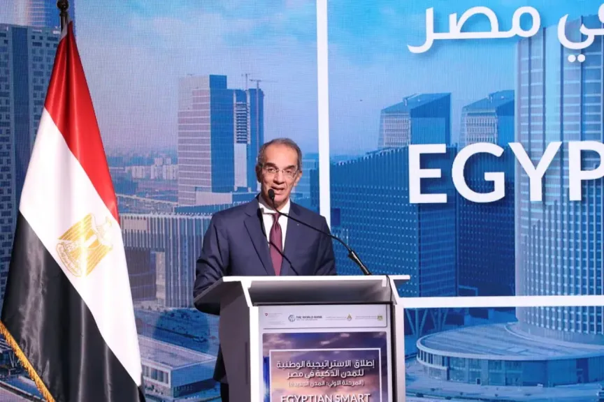 الاتصالات : السماح بتشغيل خاصية خدمات ”إنترنت الأشياء” للسيارات في مصر