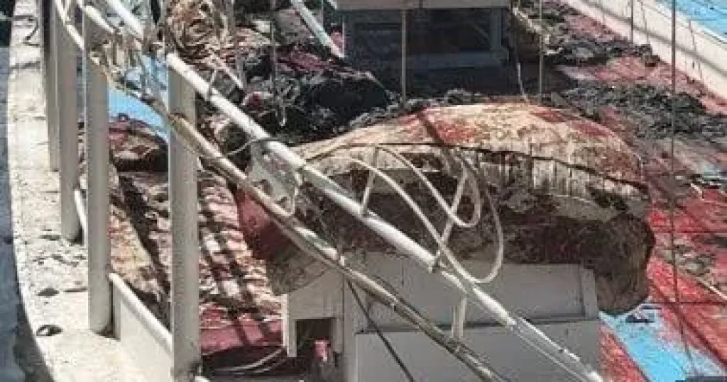 السيطرة على حريق مركب نيلى أسفل كوبرى عباس بالمنيل