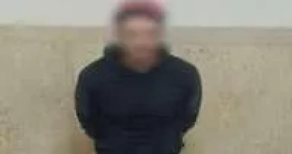 بلطجى يعتدى على سائق توك توك بسلاح أبيض فى الجيزة.. والأمن يضبطه