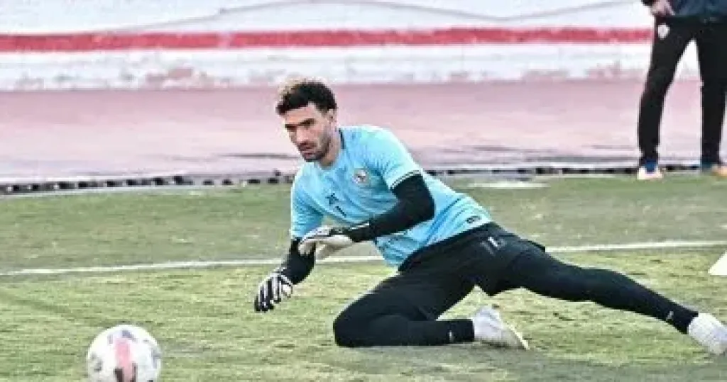 المصرى البورسعيدى ينتظر الموقف النهائي لمحمد عواد مع الزمالك