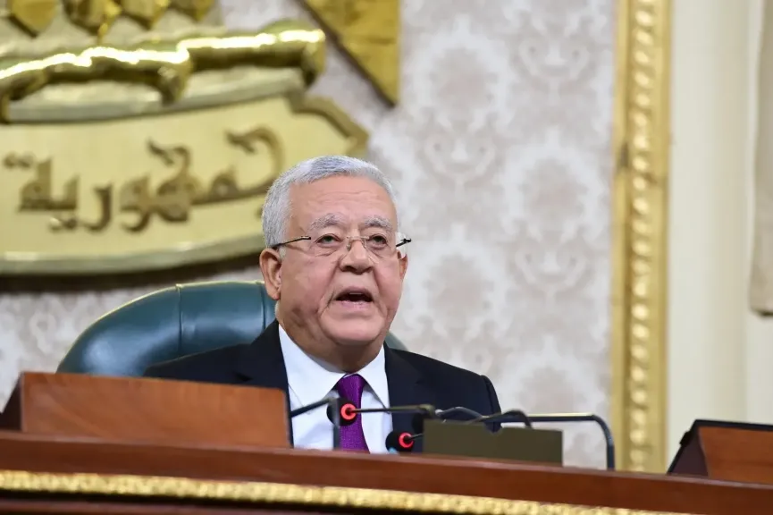 رئيس مجلس النواب يهنئ الرئيس السيسي بالعام الميلادي الجديد