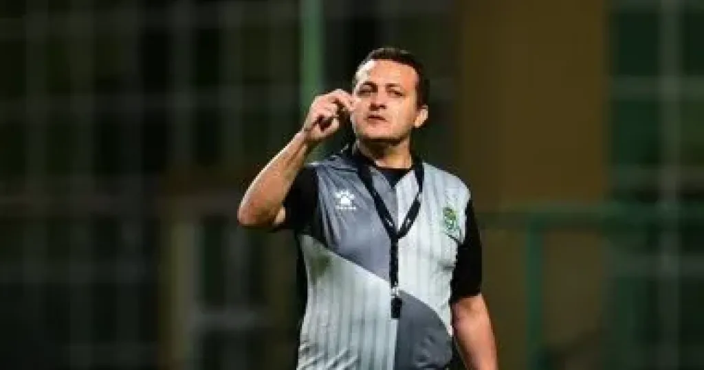 تامر مصطفى يعالج أزمة العقم التهديفى مع مهاجمى الاتحاد السكندرى