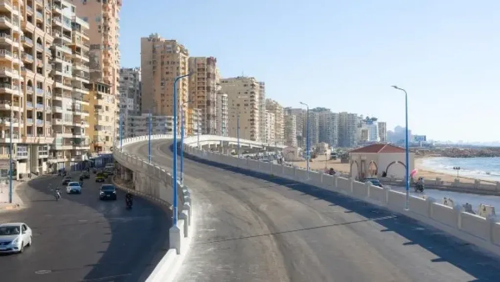 غدا .. غلق كوبري اللواء عبدالسلام المحجوب بالإسكندرية جزئيًا لتركيب الفواصل