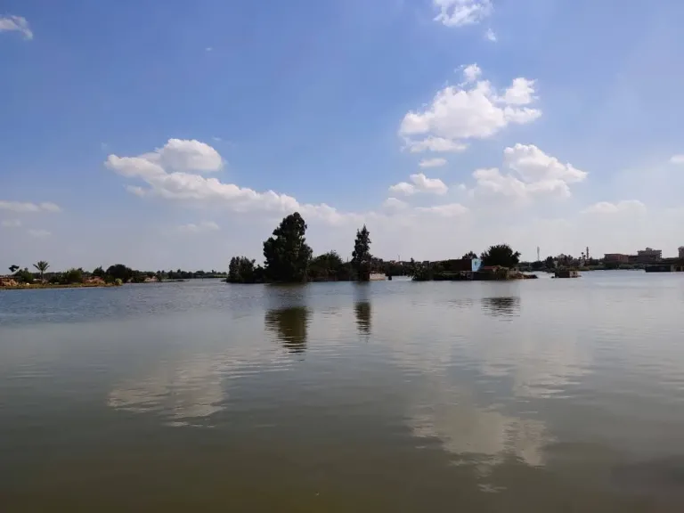 محافظ دمياط: منسوب نهر النيل طبيعي وآمن