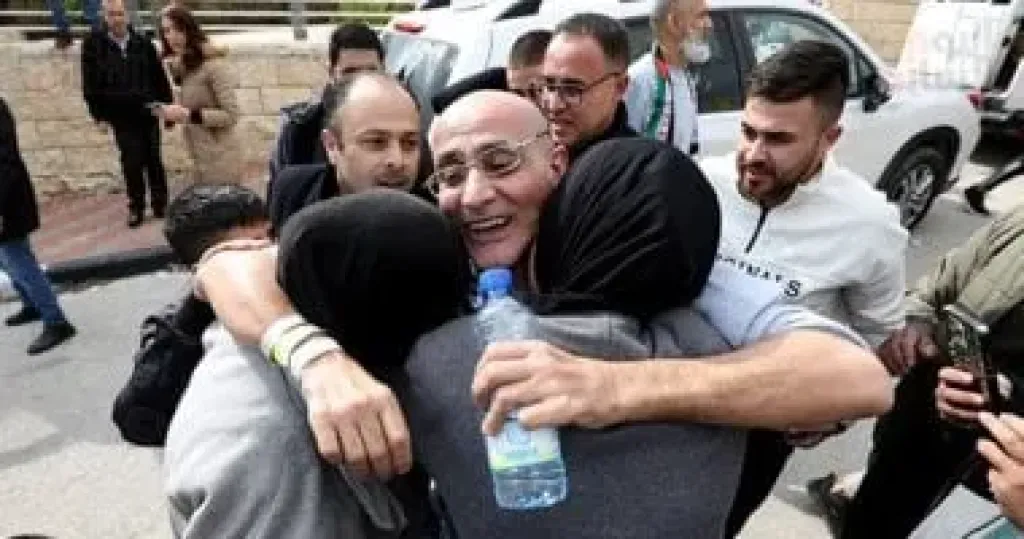 إسرائيل تصيغ كشوف بأسماء الأسرى الفلسطينيين استعدادا للإفراج عنهم