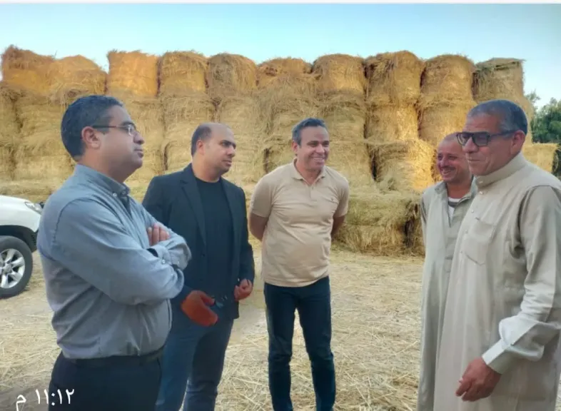 تجميع 106.950طن قش أرز  للقضاء على السحابة السوداء بالشرقية