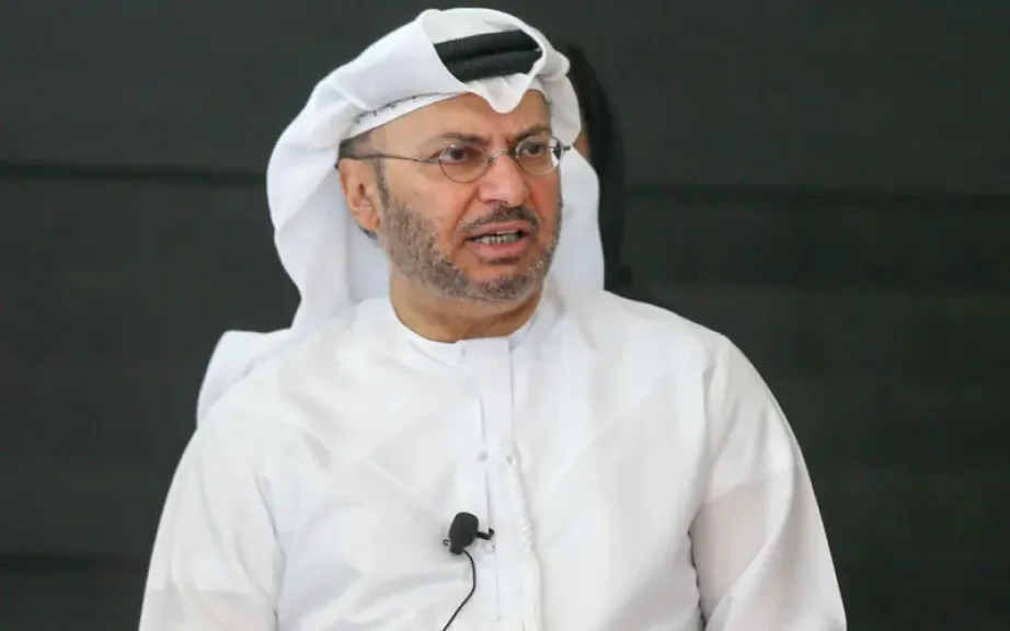 قرقاش: الأنظار تتجه إلى غزة لإنهاء معاناة أهلها وإطلاق سراح الرهائن