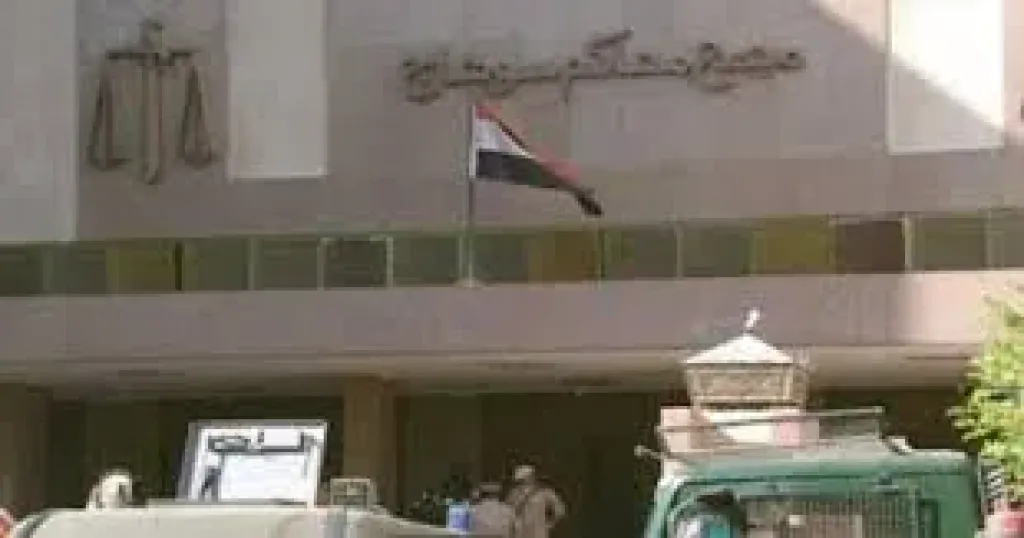 السجن 10 سنوات لمتهمين بسرقة شخص بالإكراه فى سوهاج