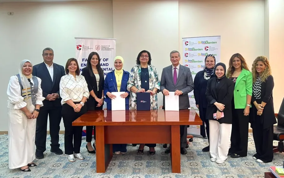”روبوجاردن مصر”وكلية هندسة الطاقة بالجامعة البريطانية في مصر تطلقان شراكة استراتيجية لتأهيل جيل رقمي يقود مستقبل الصناعة