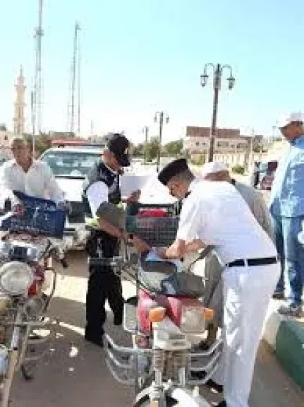 قافلة مرورية لخدمة سكان واحة بلاط بالوادي الجديد