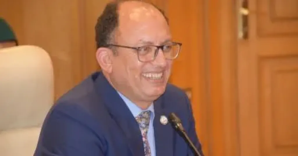 جامعة حلوان تطلق دورات تدريبية لطلابها بالتعاون مع الأكاديمية الوطنية للتدريب ضمن مبادرة ”أنا أيضًا مسؤول”