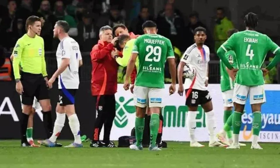أولمبيك ليون يسقط على ملعبه أمام تولوز ويفرط في قمة الدوري الفرنسي