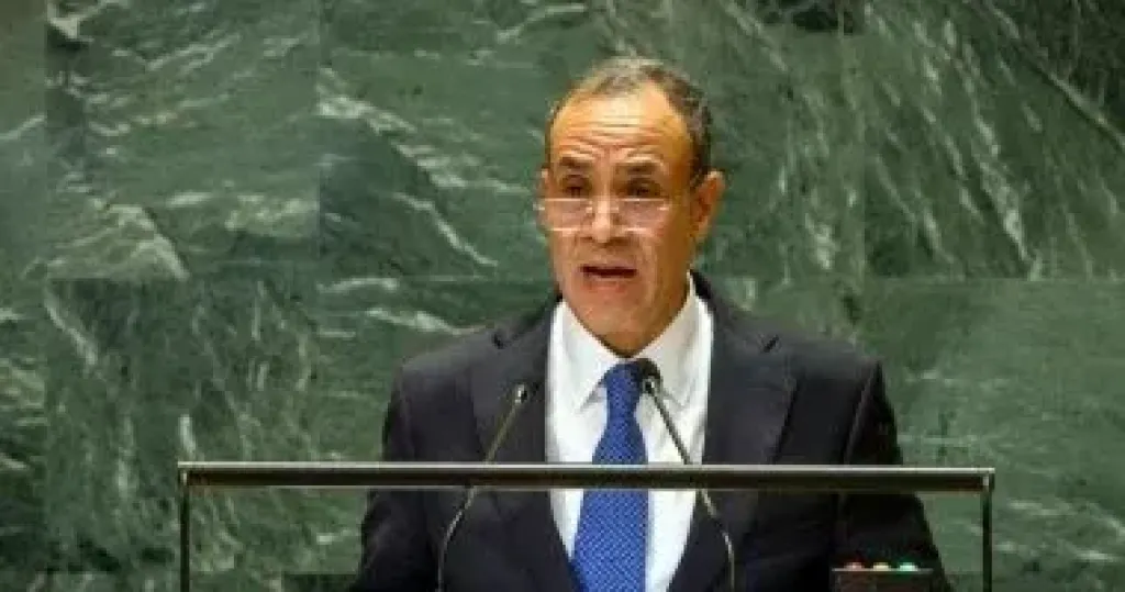 وزير الخارجية يلتقى مع عدد من المندوبين الدائمين بمنظمة اليونيسكو