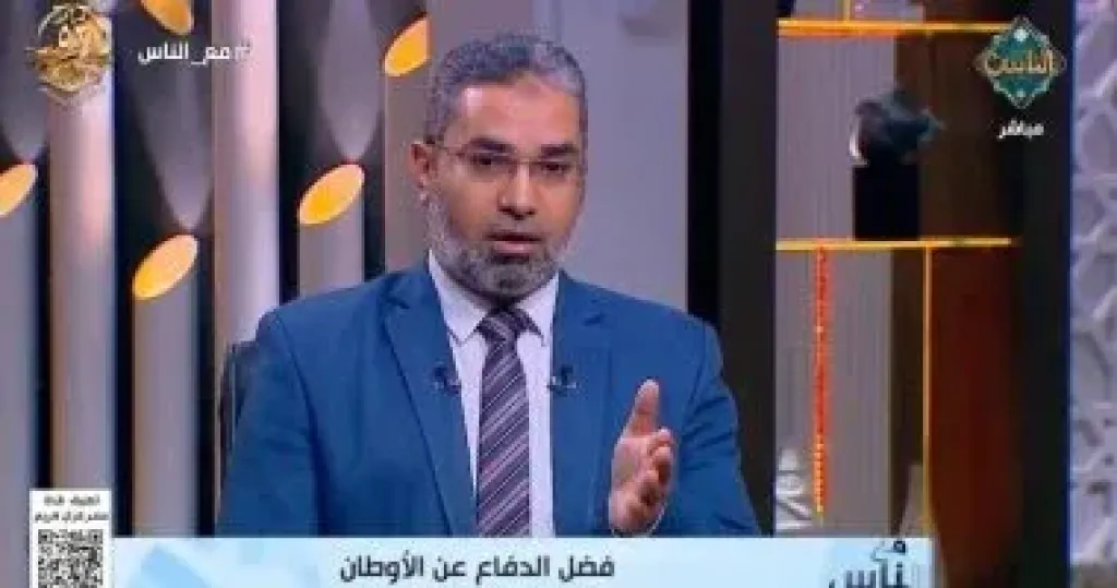 الدكتور أحمد الرخ، الأستاذ بجامعة الأزهر