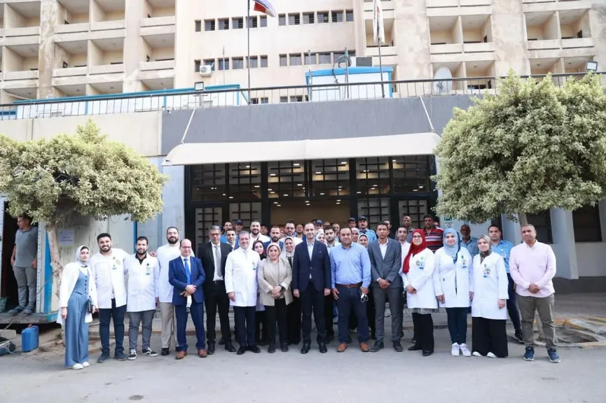 نائب وزير الصحة يختتم جولته التفقدية بمحافظة الدقهلية بتفقد مستشفيات المنصورة والمعهد الفني الصحي
