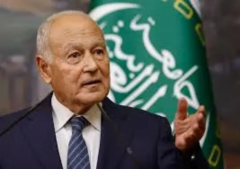 أبو الغيط يُهنئ الرئيس السيسي والقوات المسلحة بذكرى انتصارات أكتوبر