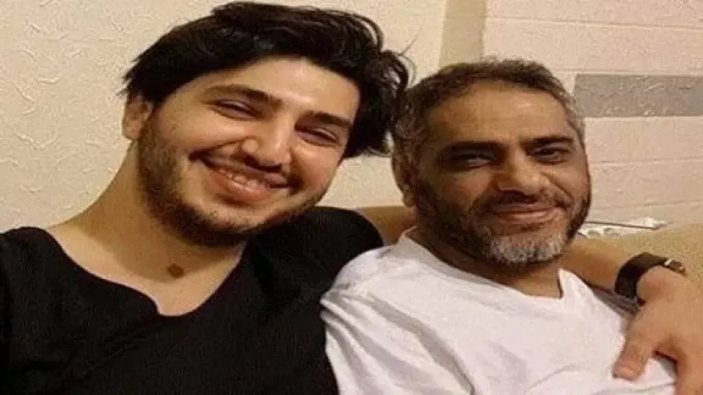 محمد فضل شاكر يعلق جميع حفلاته بسبب ظروف والده