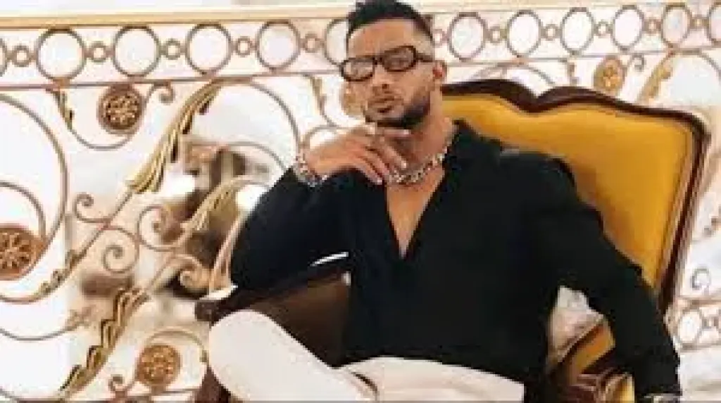 محمد رمضان يرد على الجدل المثار حول أغنية ”رقم واحد”
