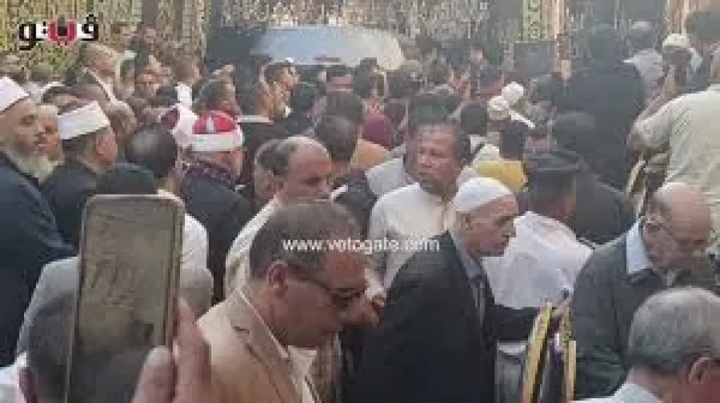 وصول جثمان أحمد عمر هاشم للشرقية ودفنه بجوار جده مؤسس الطريقة الهاشمية (
