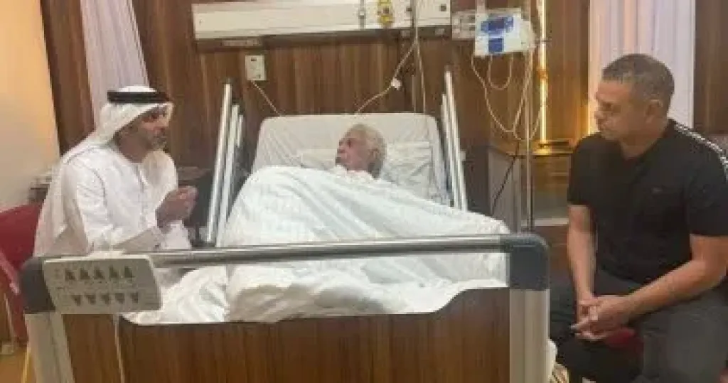 سفير الإمارات يزور حسن شحاته فى المستشفى وينقل له تحية الشيخ محمد بن زايد