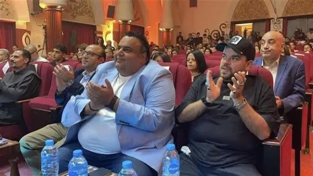 ظهور عايدة رياض وشيكو على السجادة الحمراء بمهرجان المركز الكاثوليكي