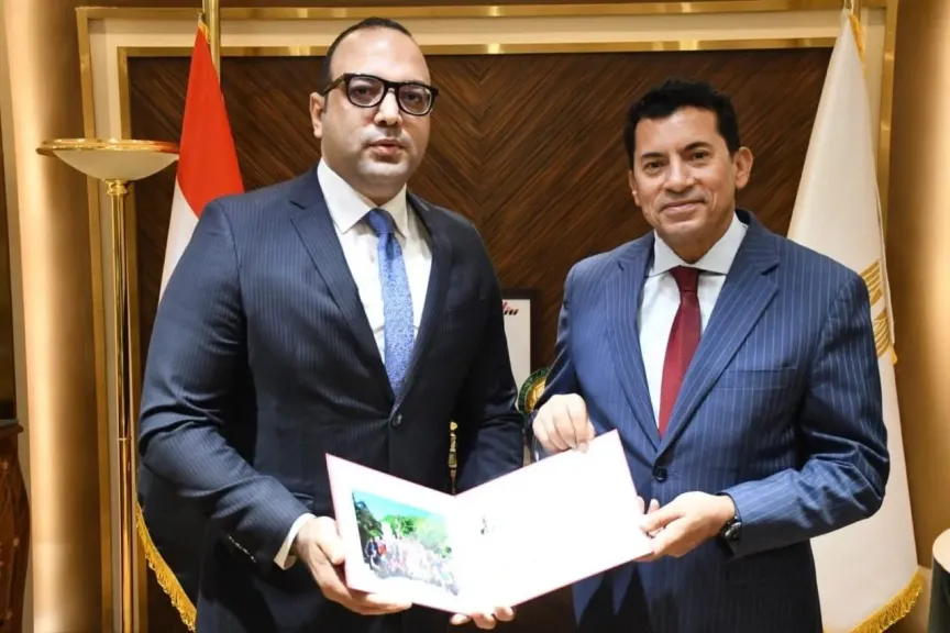 وزير الشباب والرياضة يصدر قرارًا بتجديد تكليف الدكتور مصطفى مقلد مديرًا عامًا للتسويق