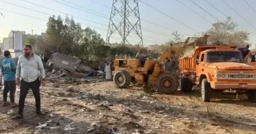 محافظة الجيزة تزيل أكبر تجمع لفرز المخلفات بحدائق الأهرام بعد أكثر من 10 سنوات