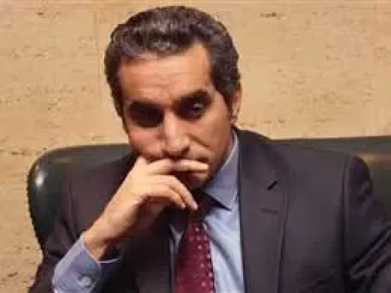 باسم يوسف: أمي ماتت قبل ما