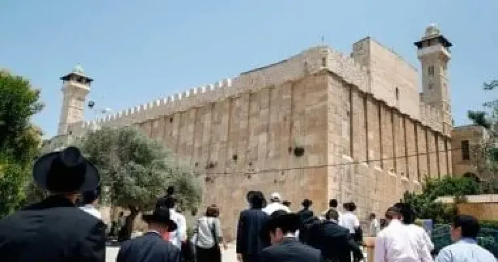 قوات الاحتلال تغلق الحرم الإبراهيمى أمام الفلسطينيين بالتزامن مع الأعياد اليهودية