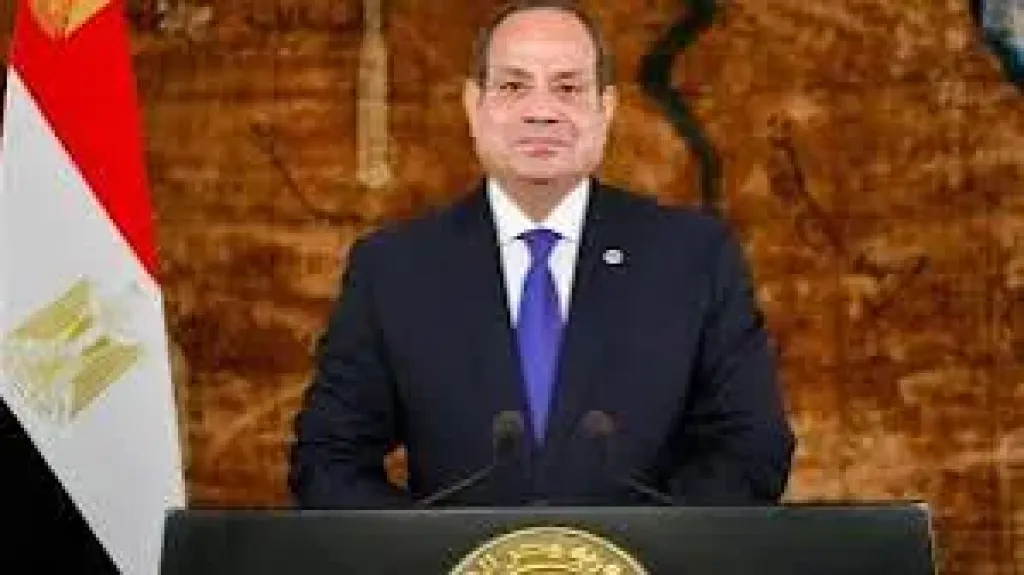 السيسي يهنئ المنتخب والشعب المصري بالتأهل لكأس العالم لكرة القدم 2026