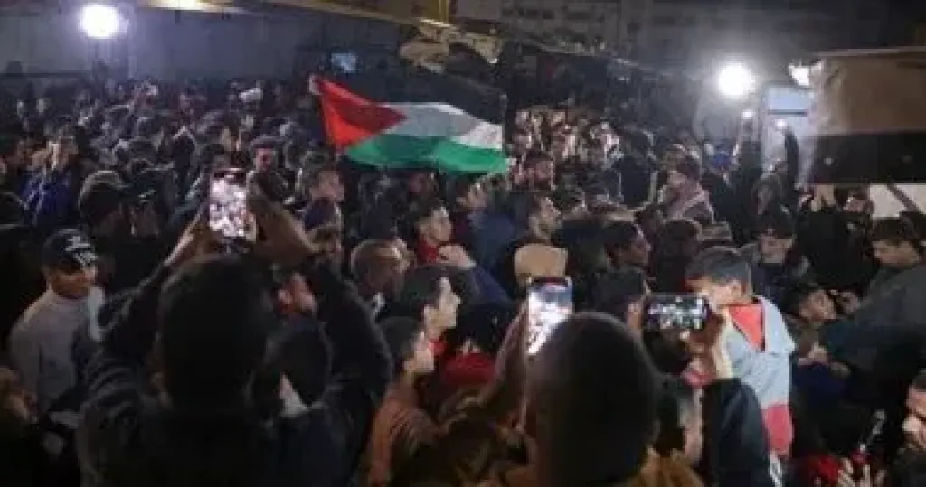 القاهرة الإخبارية: الاتفاق يؤدى إلى وقف الحرب فى غزة ودخول المساعدات