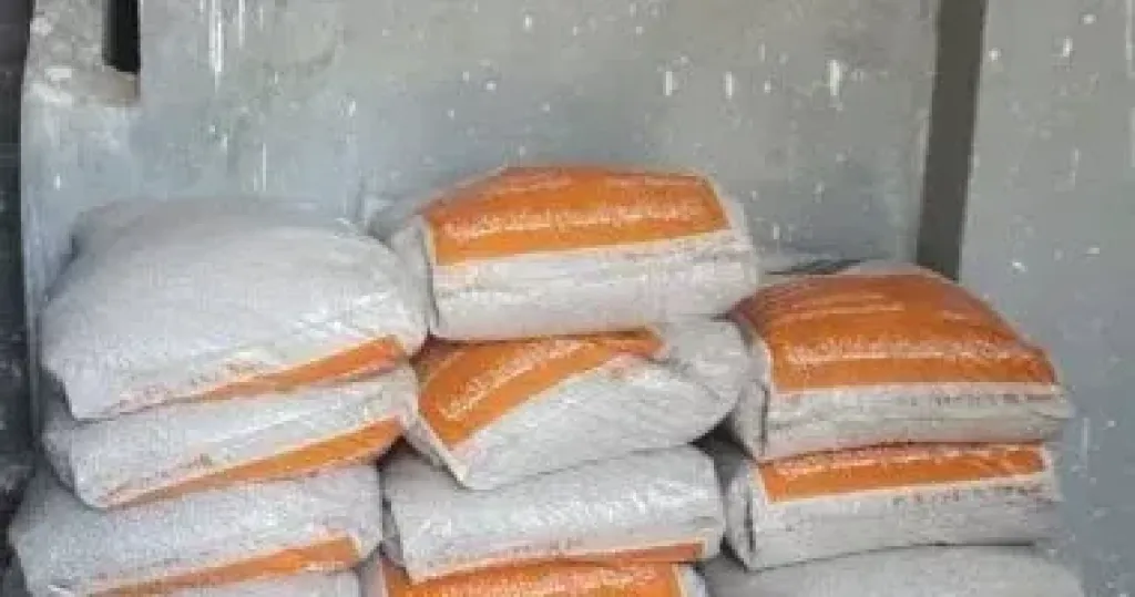 850 طن سموم زراعية.. تفاصيل ضبط مصنع أسمدة مغشوشة بالجيزة