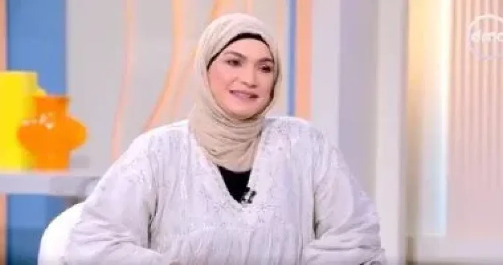ست ستات يعرض تجربة صعيدية حولت التلي من تراث قروي إلى العالمية