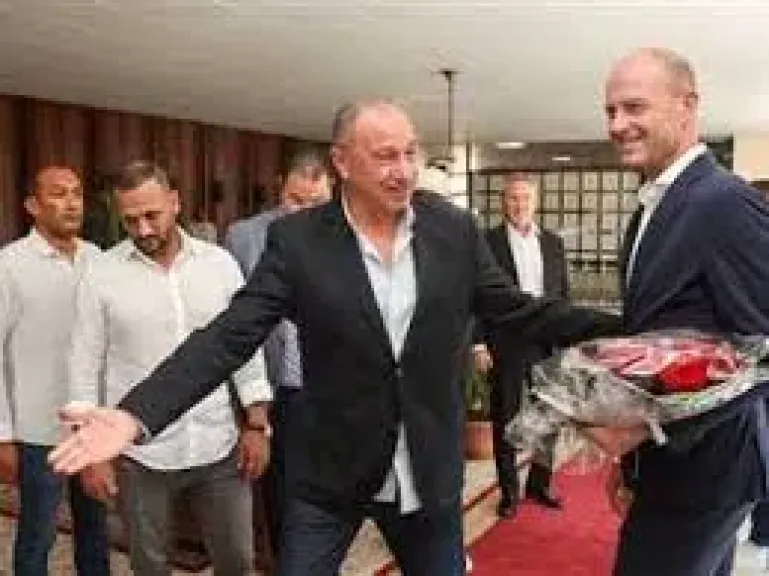 سوروب: لا أخشى ضغوط الجماهير خلال تجربتي مع الأهلي.. وفخور بوجودي